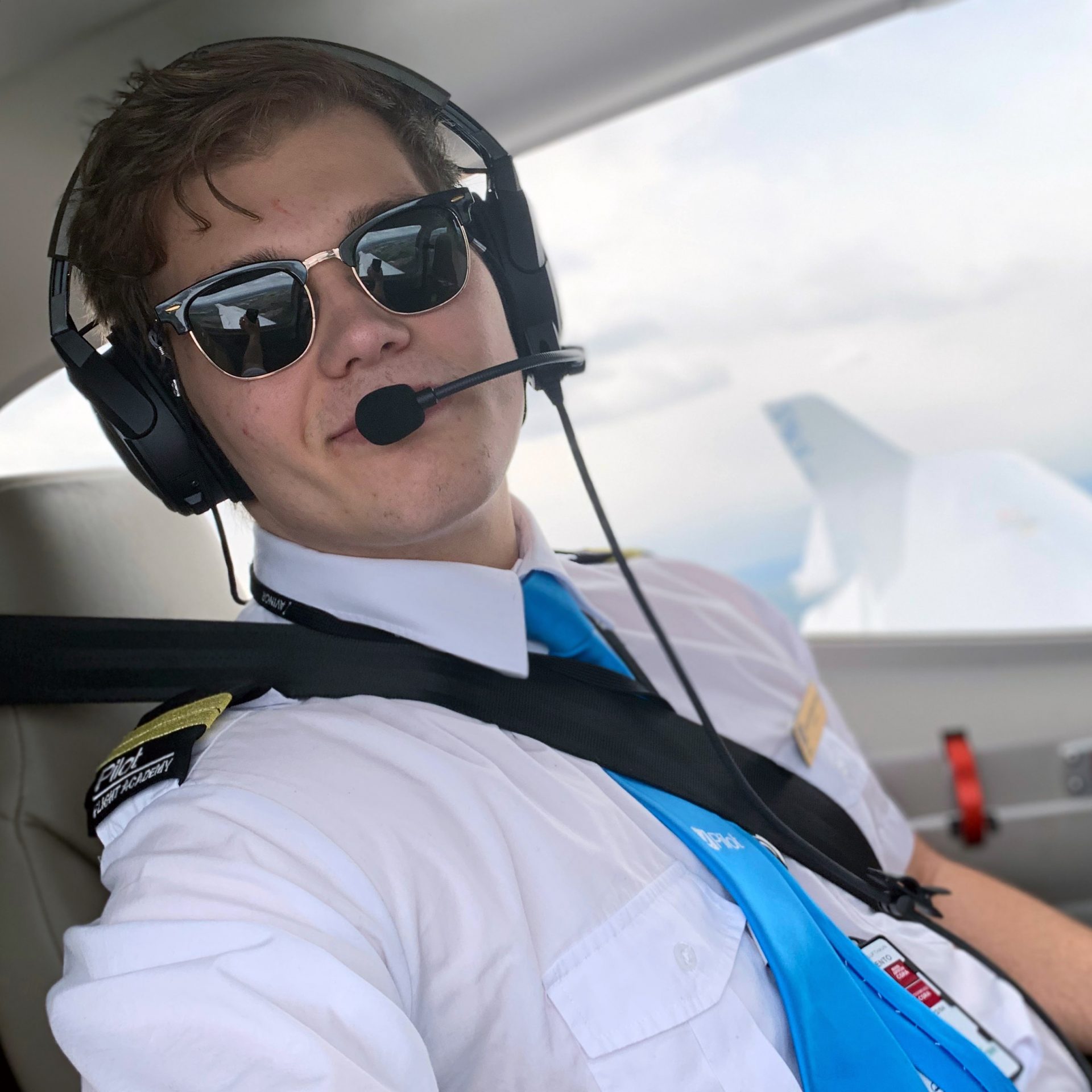 Pilot student backseating in aircraft
